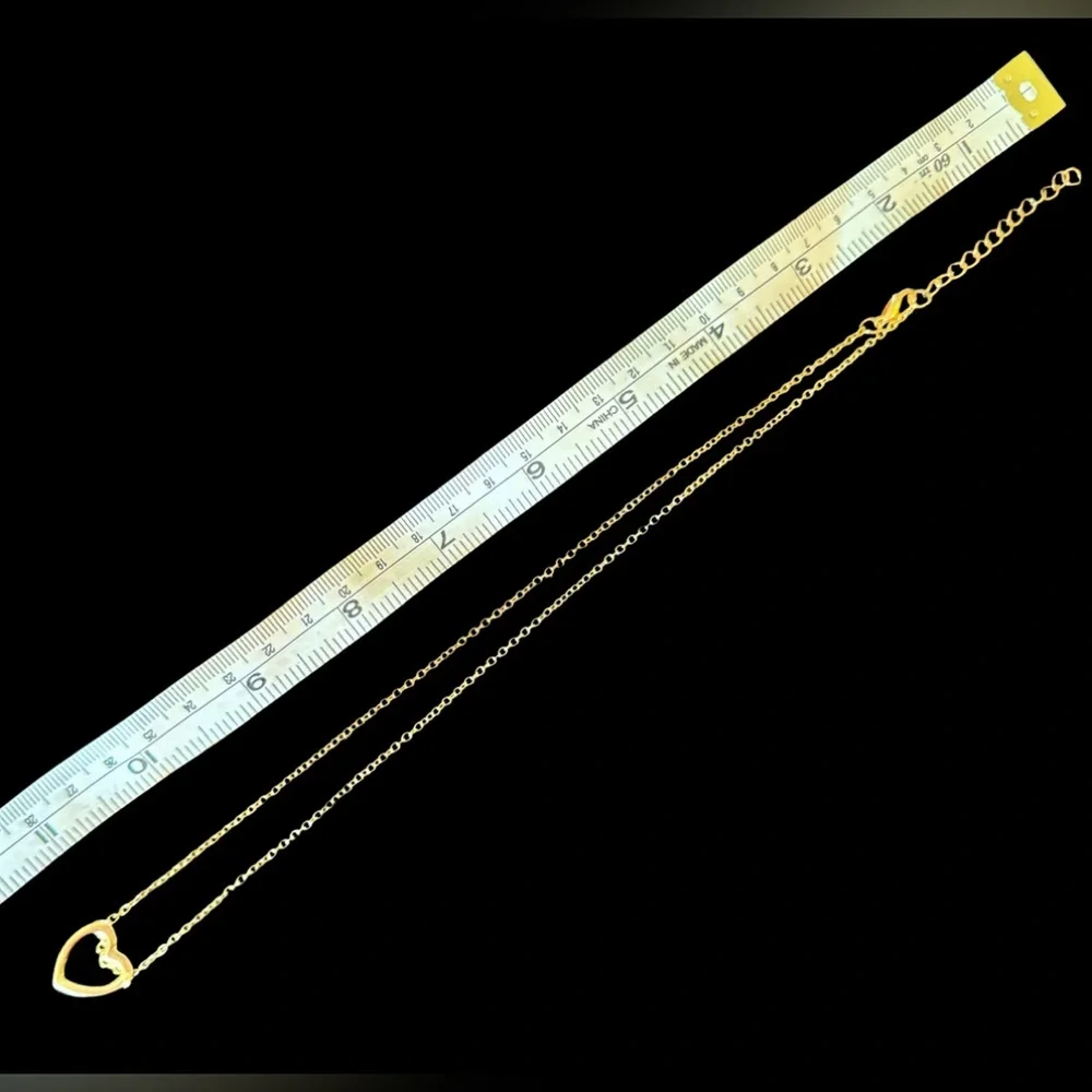 🆕 Gold Necklace Elegance Redefined Hrt - Picture 3 of 3
